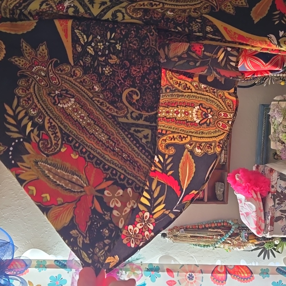 Tunic - Picture 4 of 6